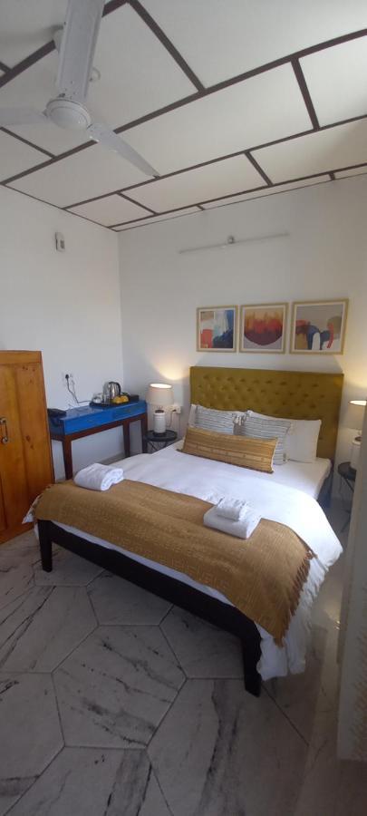Bir High Hotel Luaran gambar