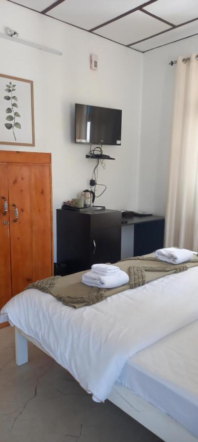 Bir High Hotel Luaran gambar