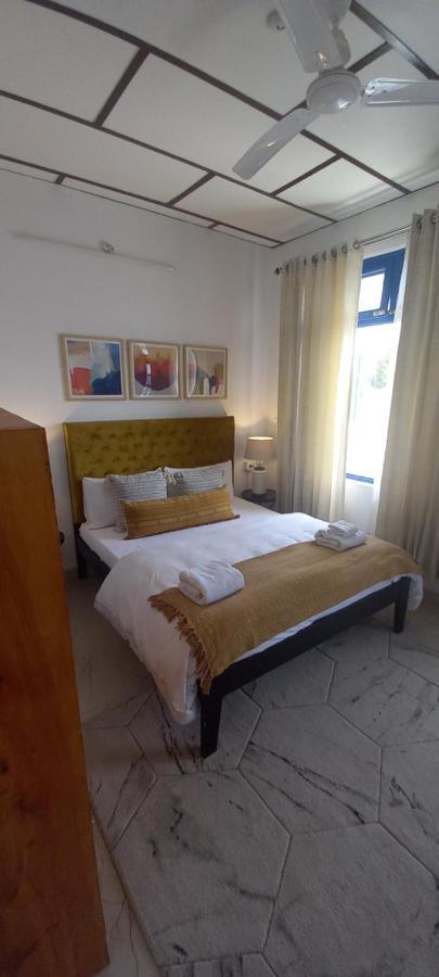Bir High Hotel Luaran gambar
