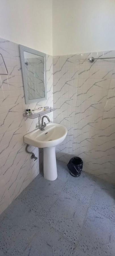 Bir High Hotel Luaran gambar