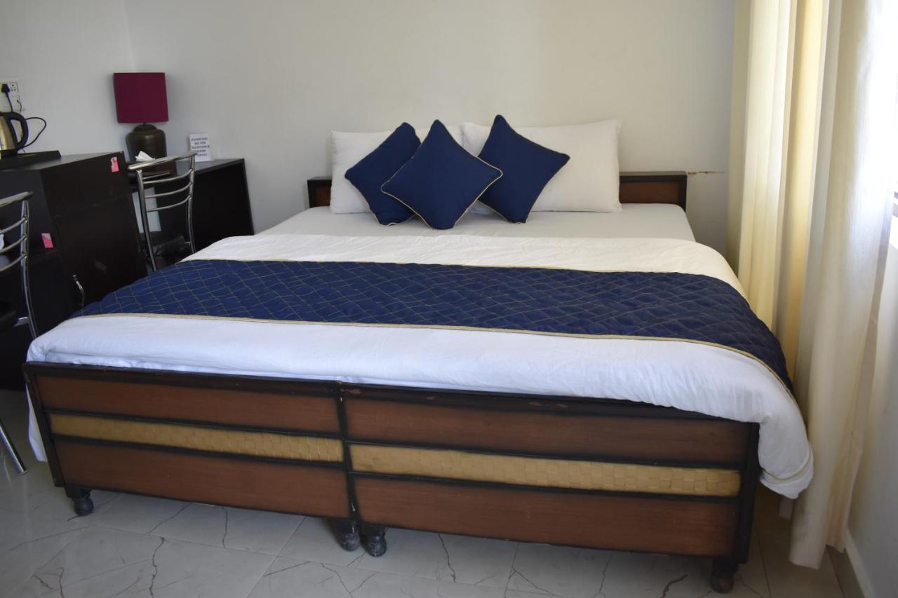 Bir High Hotel Luaran gambar