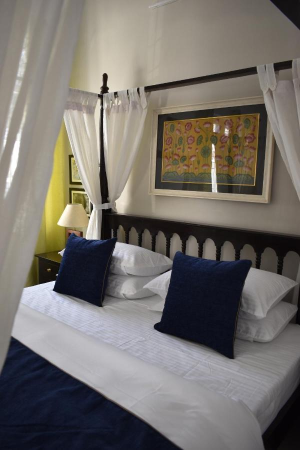 Bir High Hotel Luaran gambar